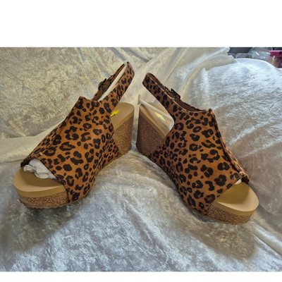 Volatile Leopard Print Wedge Sandals Platform Ankle Strap Buckle Women's Size 9