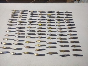 97 VINTAGE PEN NIBS BY SPEEDBALL ASSORTED SIZES AND TIPS DRAWING CALLIGRAPHY