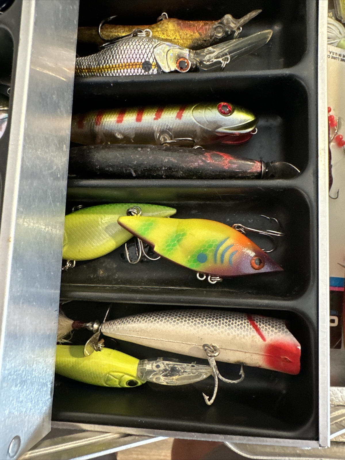 Vintage 53 Slot Umco fishing Tackle Box 1000A Full Of Bass Walleye