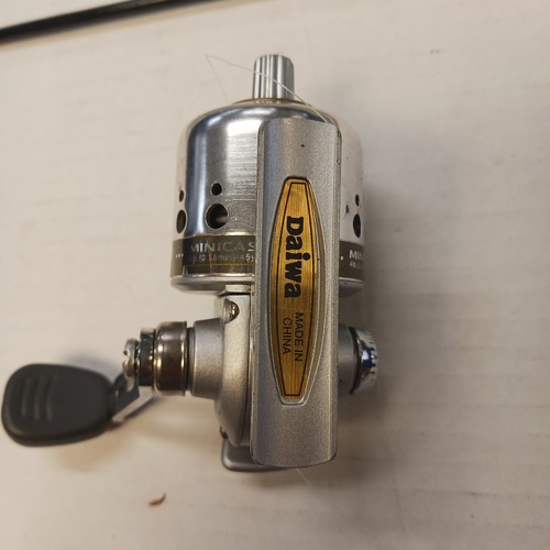 Daiwa Minicast System 4'-6" 5 Piece Rod & Minicast 40 Reel - Picture 11 of 20