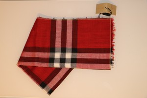 lightweight burberry scarf