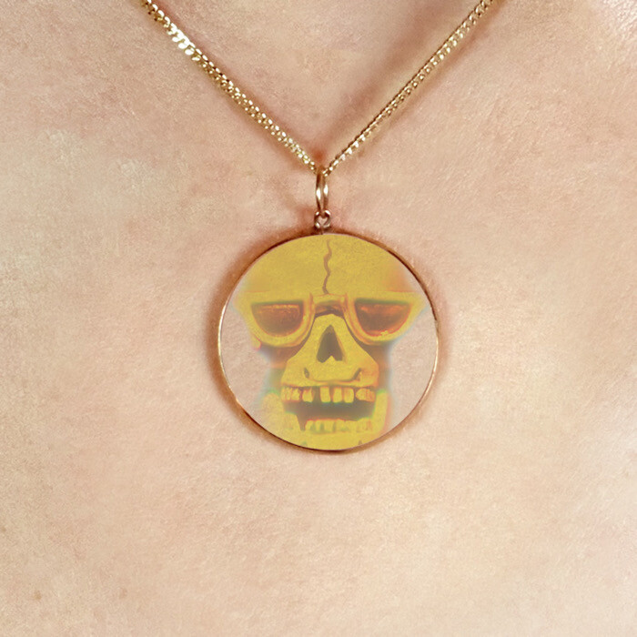 9ct Gold Hologram Pendant - Cool Skull (Small) +  20"" Chain