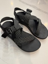 Chaco’s Women's Mega Z/Cloud Wide-Strap Cushioned Sandals