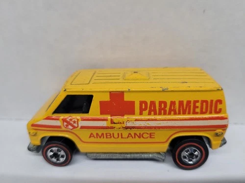 Hot Wheels Redline Super Van (Yellow Paramedic) 7661