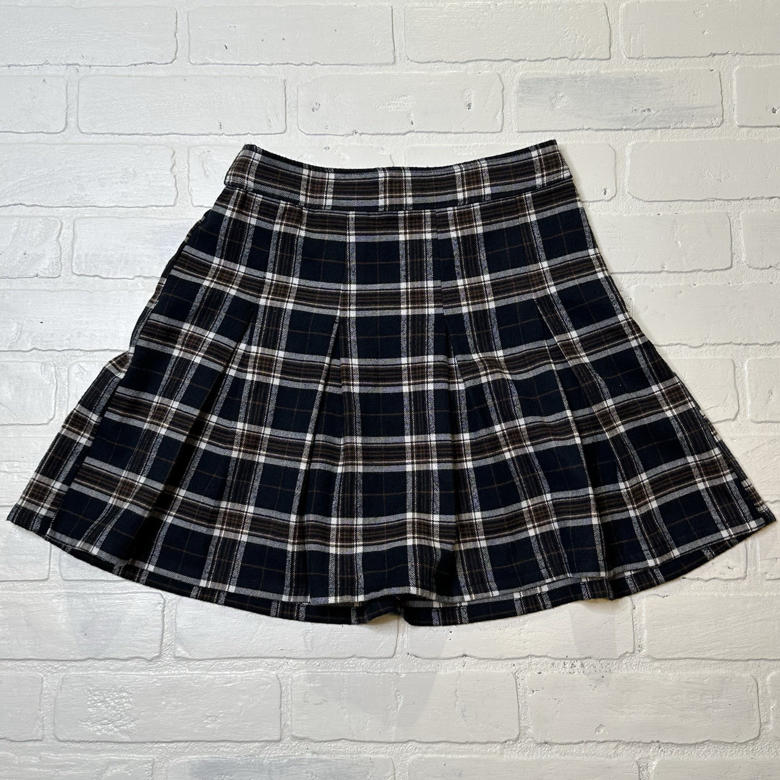 Hollister High-Rise Plaid Pleated Skirt Size XS New With Tags