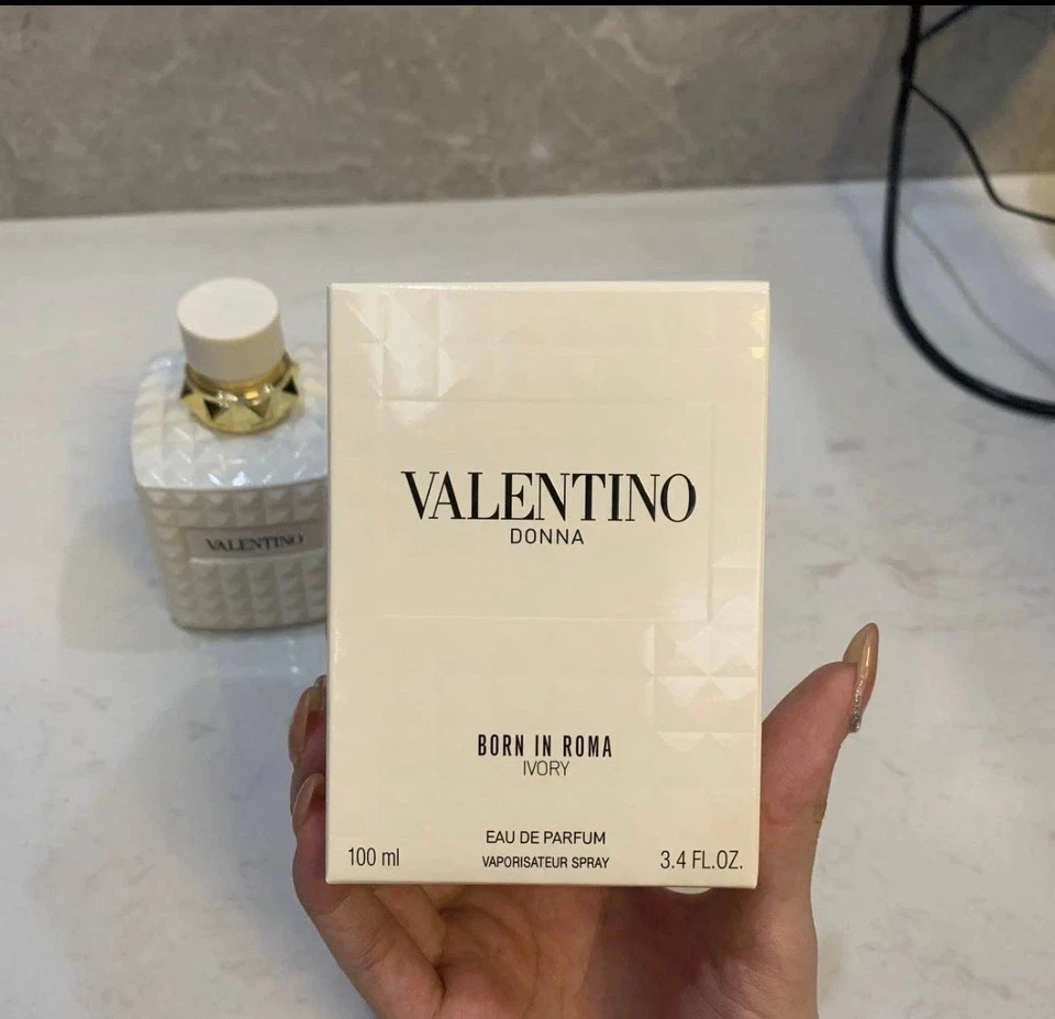 Valentino donna born in roma IVORY EPD 3.4FL OZ sealed pack orginal box pack - Image 4 of 4