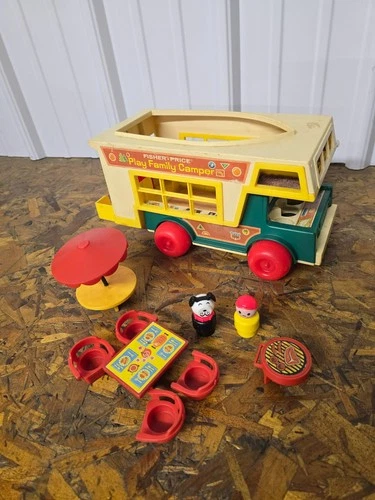 Vintage 1972 Fisher Price Play Family Camper #994 Missing parts