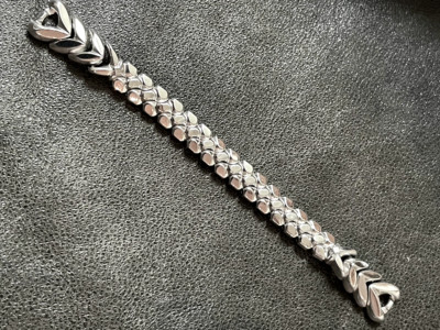 Extra Short ladies steel stretch vintage watch band for single lug early watch