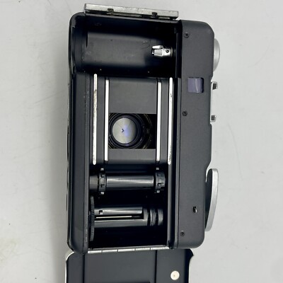 キャノン Canon demi EE17 30mm F1.7 完動品 #303c Canon Demi EE17 Compact Film Camera 30mm F1.7 Lens 1966 W/ Case