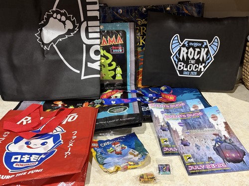 2026 SDCC Lot of Bags, Pins, Schedule Book: Rokimoto, Thrilljoy, Percy, Futurama