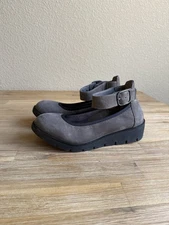 EARTH Women’s WIDE SZ 7 Thunder Grey Buck Leather Wedge Zurich Sion 7W