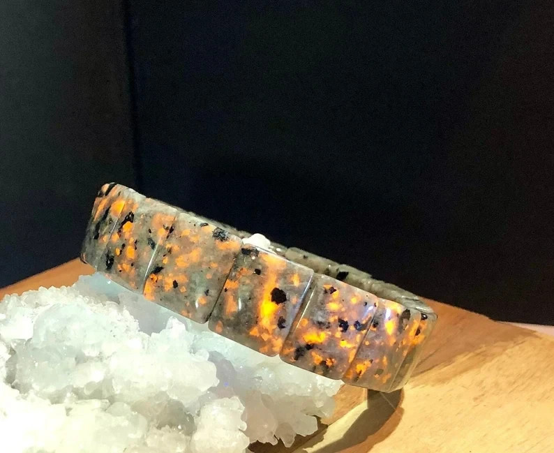 Yooperlite Bracelet Cuff Fluorescent Sodalite UV Reactive Rare Crystal Healing