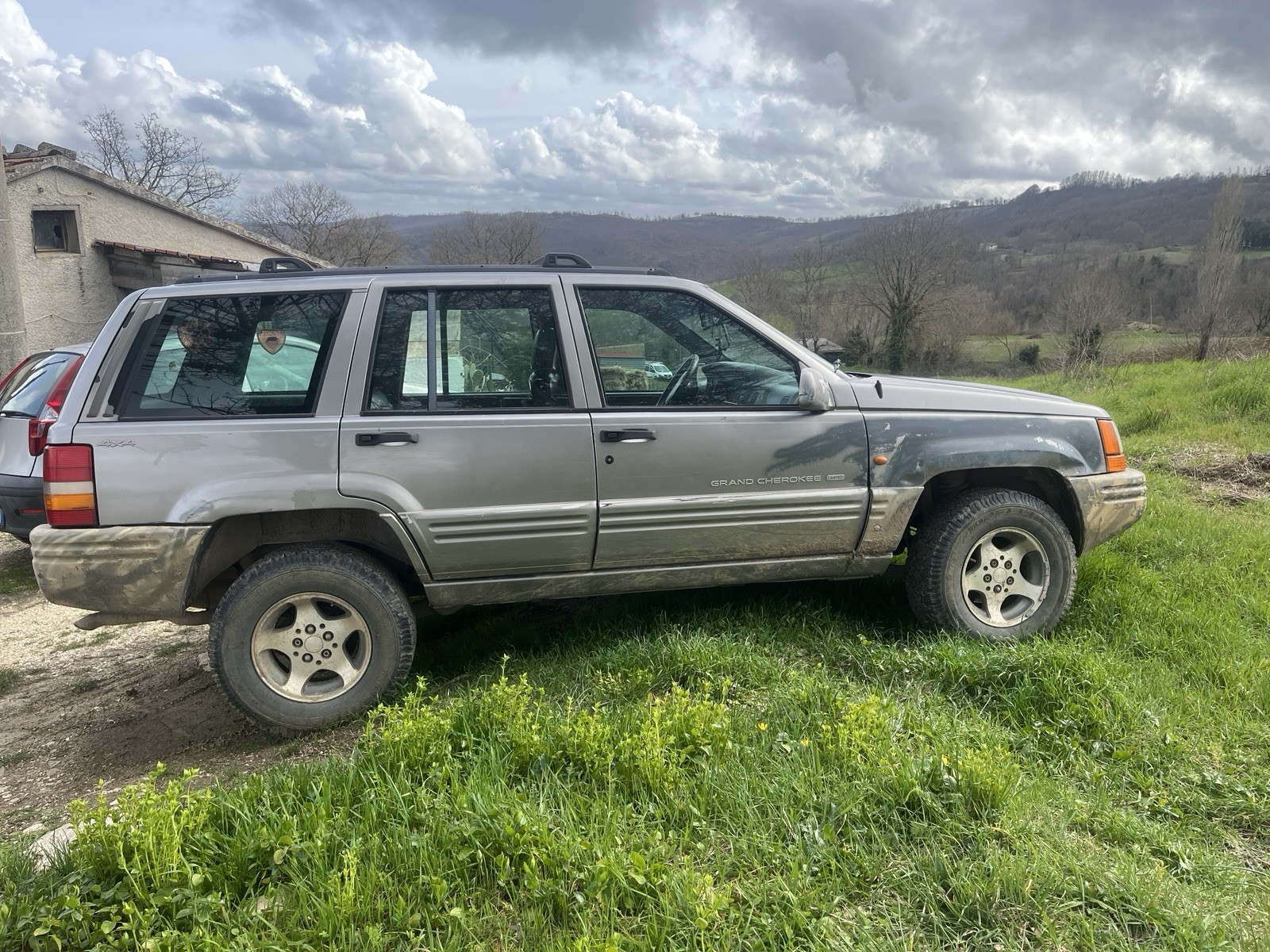 Jeep Grand Cherokee Limited 2.5 TD del 1998 foto 2