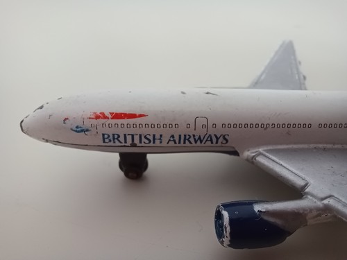 British Airways Boeing 777-200 Die Cast Aeroplane Mattel 2005 Matchbox - Picture 20 of 24