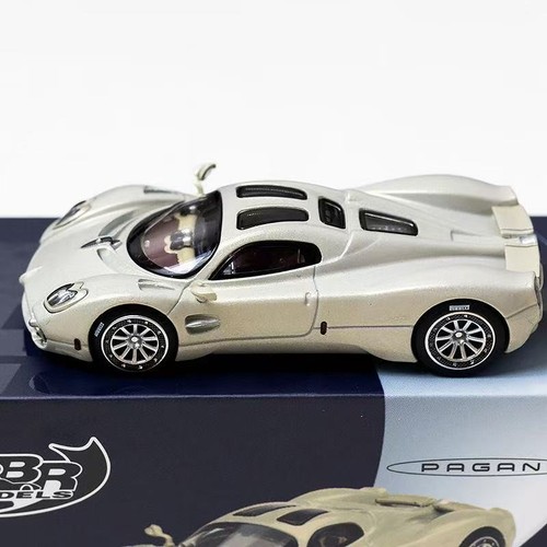 BBR 1:64 Champagne Gold Pagani Alloy Car Model Collection - Picture 6 of 15