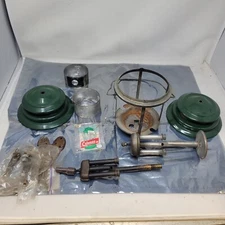 ANTIQUE VINTAGE COLEMAN LANTERN LIGHT PARTS LAMP PARTS g1
