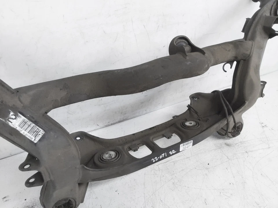 1990 - 1993 梅赛德斯 - 奔驰 300Sl 后副车架 Sub K 车架摇篮横杆 — 第 4/4 张图片