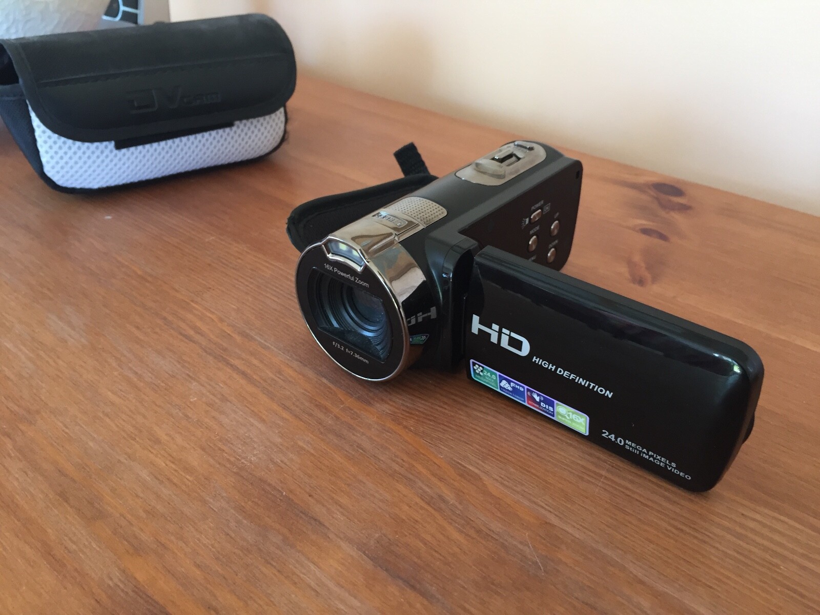 Caméscope numérique x16 pour immortaliser vos vacances en famille