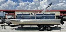 2025 Landau 21 Island Breeze