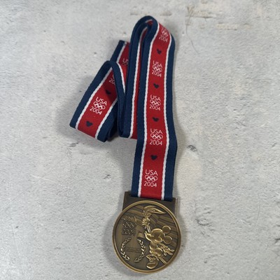 Vintage Disney Pin Trading Lanyard 2004 USA Olympic Medal Mickey Mouse Torch