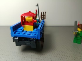 LEGO Castle Forestmen 1877 Crusader's Cart. Nice Condition.
