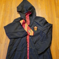 Harry Potter Gryffindor Robe And Tie Adult Size Large Costume