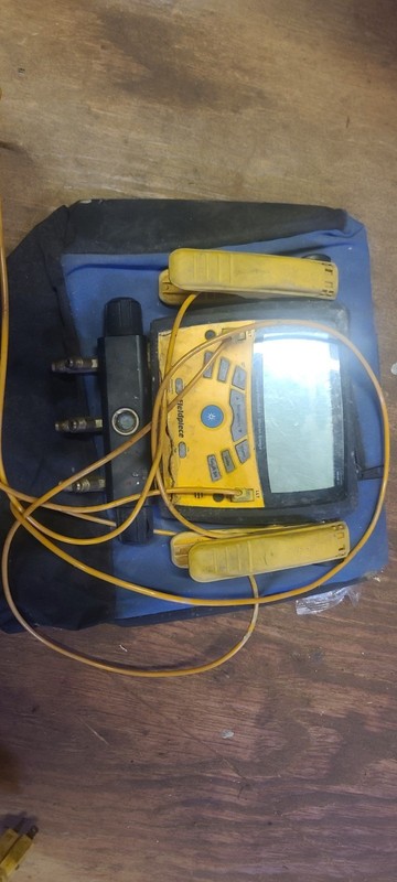 Fieldpiece SMAN360 3-Port Digital Manifold & Micron Gauge