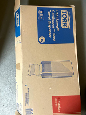 Tork PeakServe Continuous Handtuchspender  H5 Elevation 5525