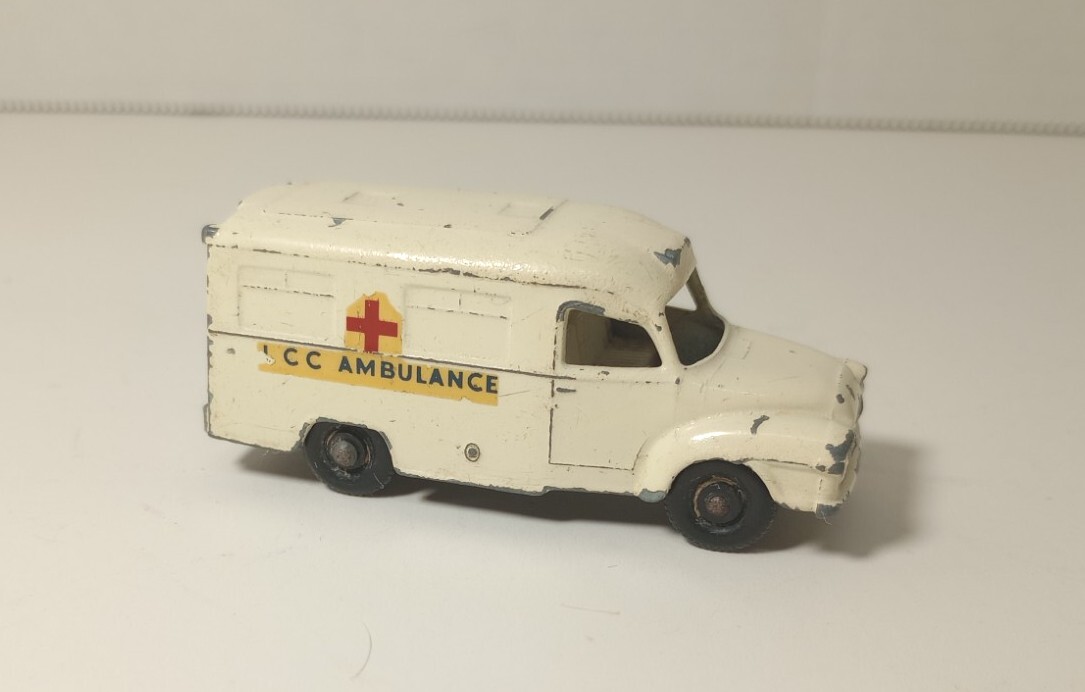 Matchbox 14 Lomas Ambulance Lesney Toy Car Vintage AJ269 | eBay