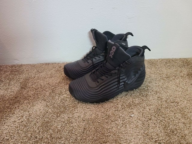 acg lunardome 1 sneakerboot