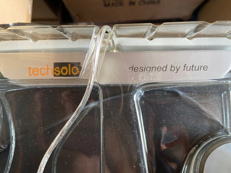 Optical precision mouse with optical mouse pad - Image 4 of 4