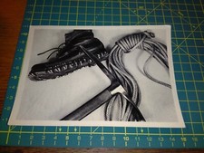 148996 CARTOLINA ALPINISMO CON SCARPONE PICCOZZA PICOZZA E CORDA NON SPEDITA 