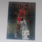 SkyBox 1998-99 Metal Universe Michael Jordan Total D D1 Bulls Insert Card