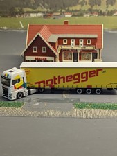 Herpa MAN TGX GX Gardinenplanen-Sattelzug "Nothegger" (A) mit SV von MHT