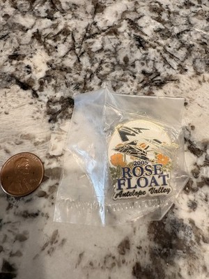 2005 Rose Float Antelope Valley Pin B-2 Bomber F-16 Jet California Poppies