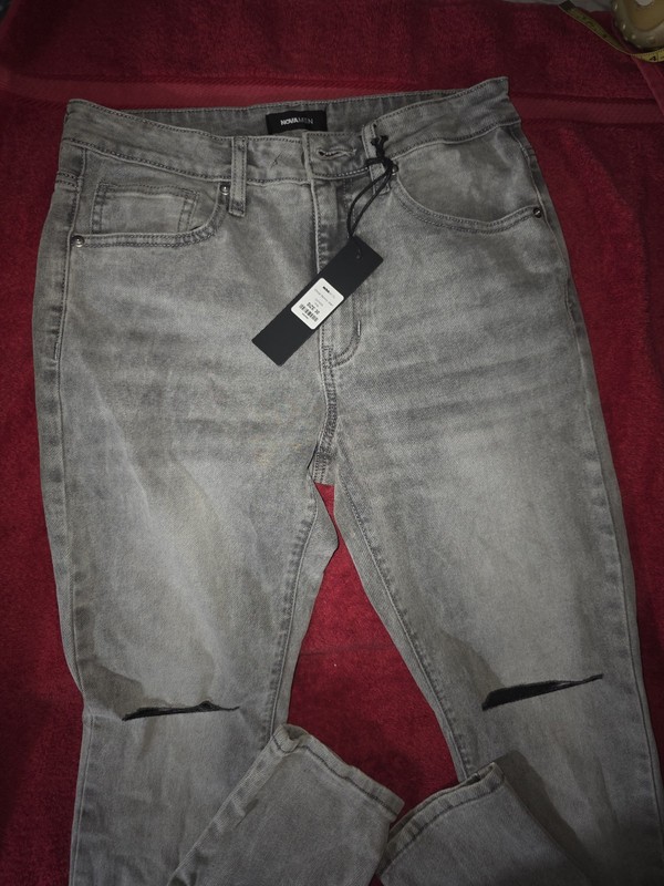 NovaMen Fashion Nova 30x33 Grey Stacked Skinny  Distressed Ripped