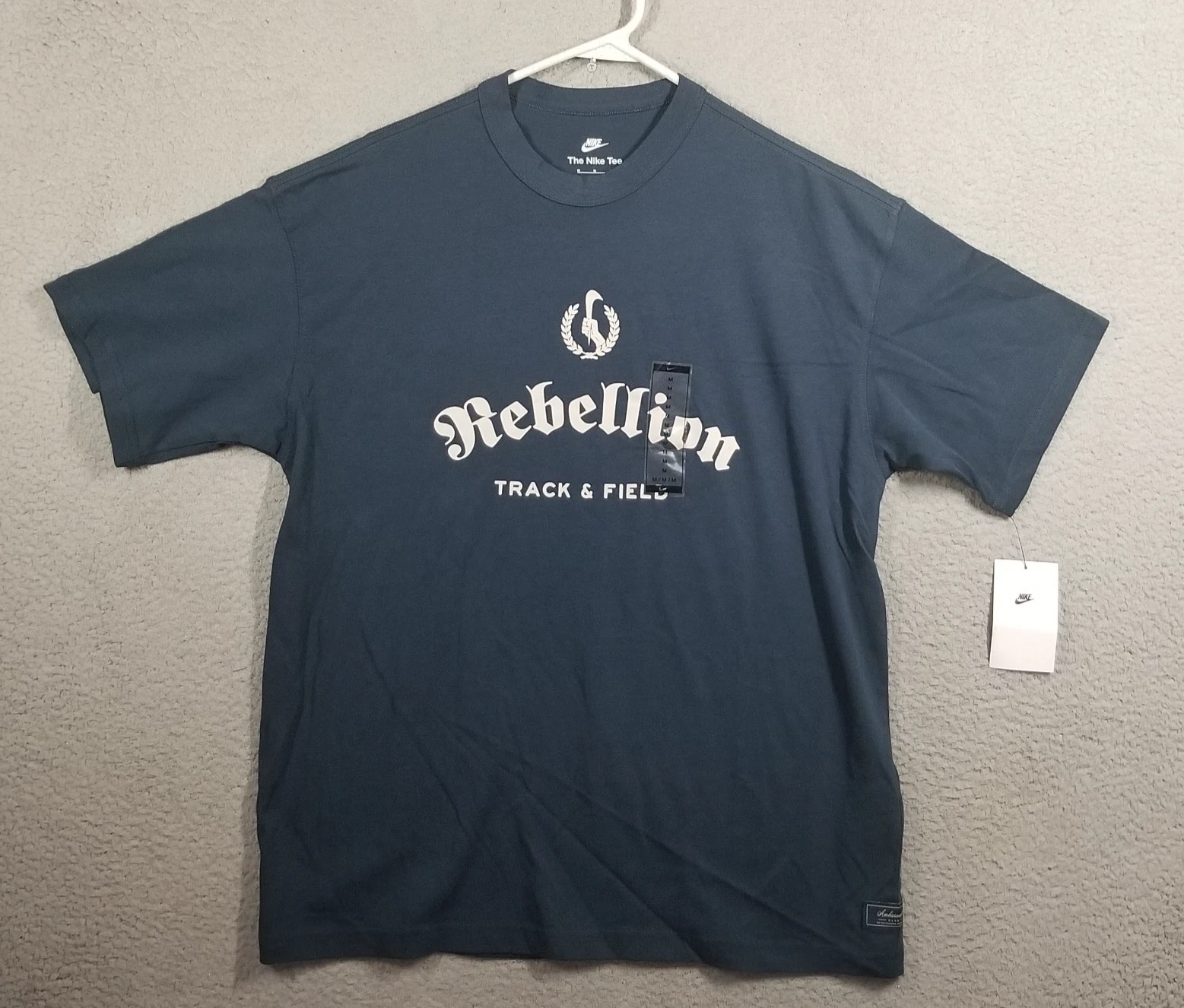 Nike Shirt Ambassador Club Rebellion Track & Field Run Mens Medium DZ3059-454
