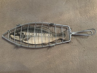 Metal French Fish Grill Basket Salt Fresh Water Camping Kitchen Gadget
