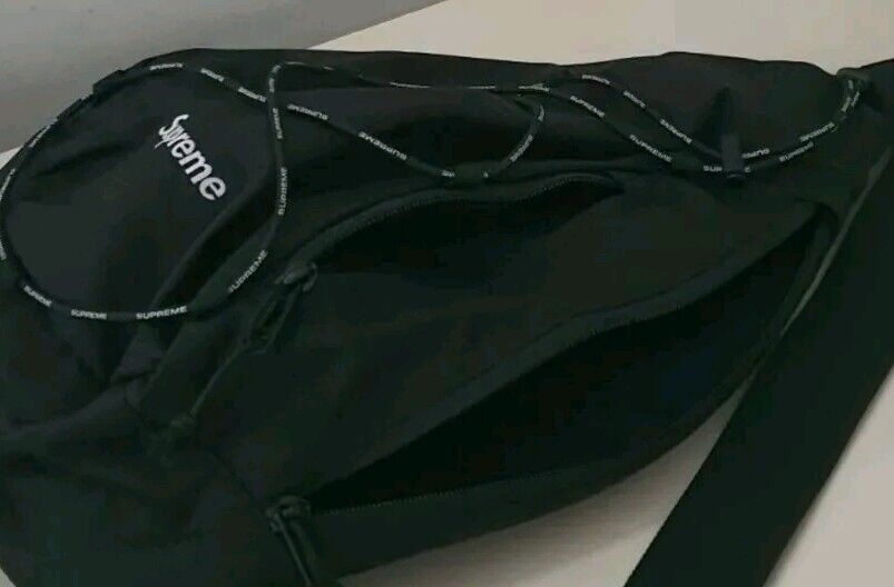 SS22 Supreme Sling Bag Black Backpack Waist Shoulder bag SS22 Supreme Sling Bag Black Backpack Waist Shoulder bag