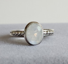 Vintage Sterling Silver Moonstone Ring Size 6.75   Oval Bezel Set 6x8mm Stone