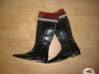 BURBERRY STIEFEL NEU LACK LEDER SCHWARZ 37,5 