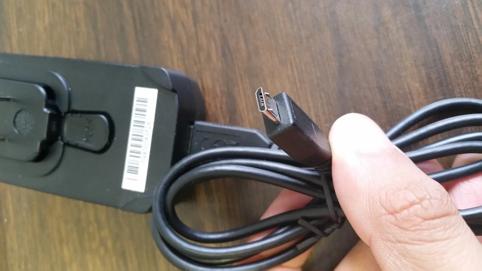 Lote de 5 Cargador de Pared USB Original Blackberry Asy-04078-001 con Micro Cable Foto 4 de 4