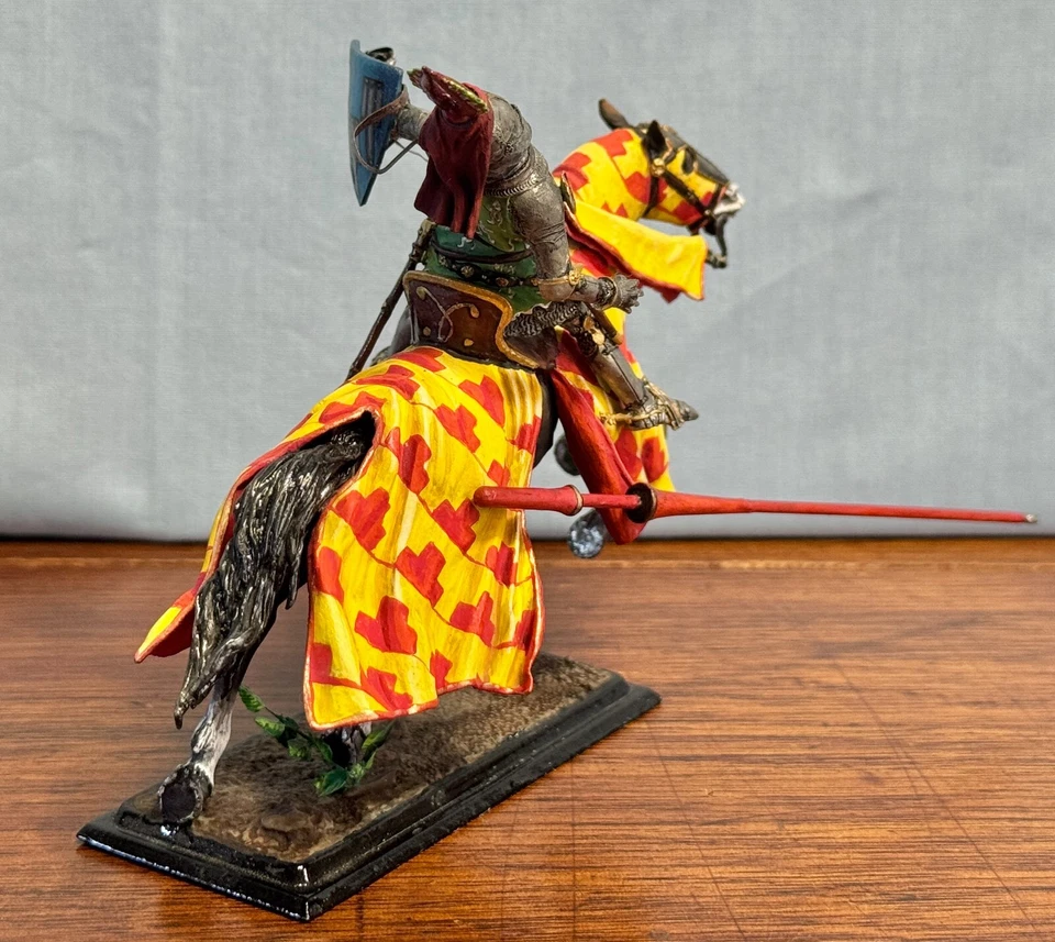 Medieval Tournament Knight Lord of Limpurg Struck in the Joust West Pennant ME12 - Image 4 of 4