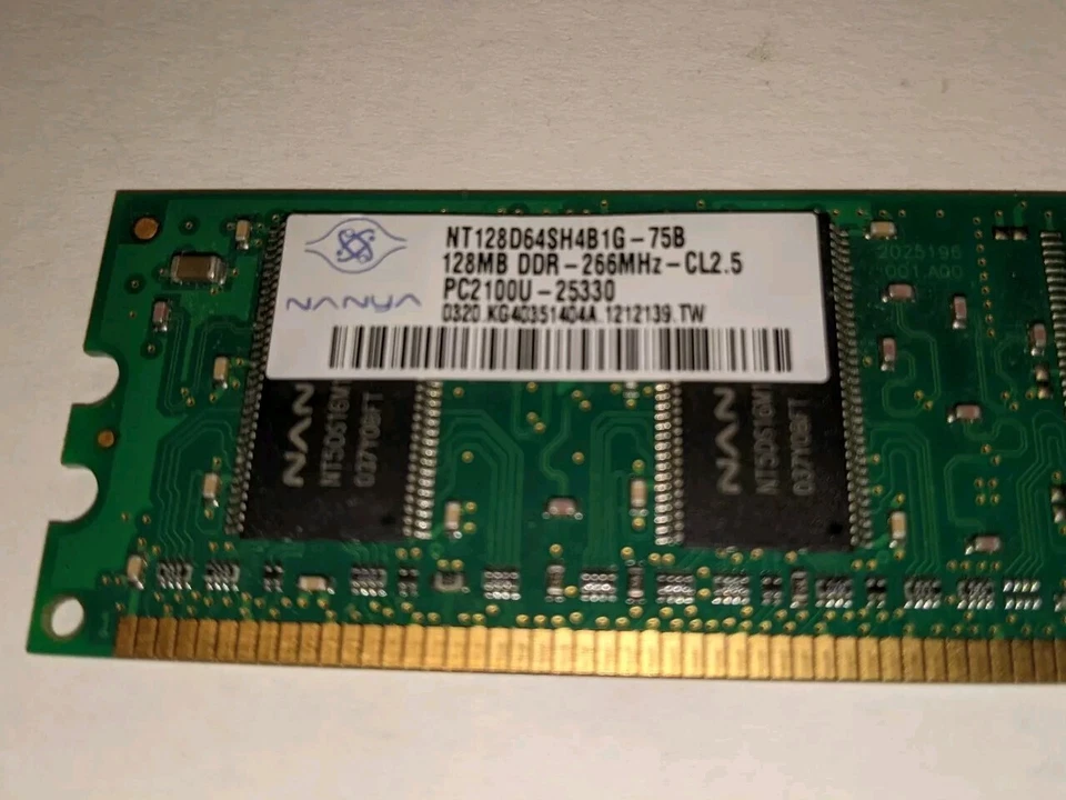 NANYA NT 128D64SH4B1G-75B 128MB DDR-266MHz-CL2.5 PC2100U-25330 - Image 2 of 2