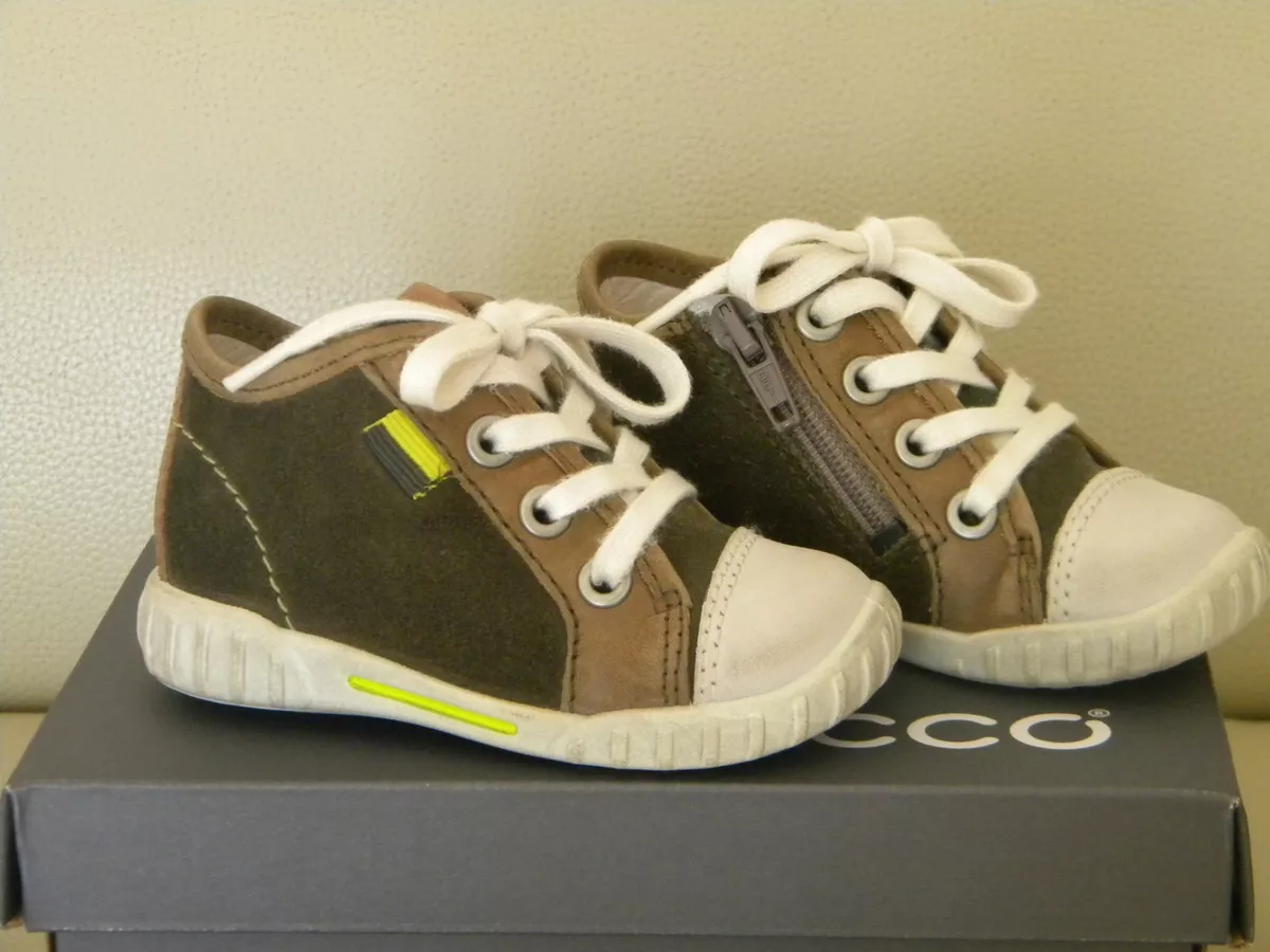 Chaussures ECCO b b gar on pointure 20