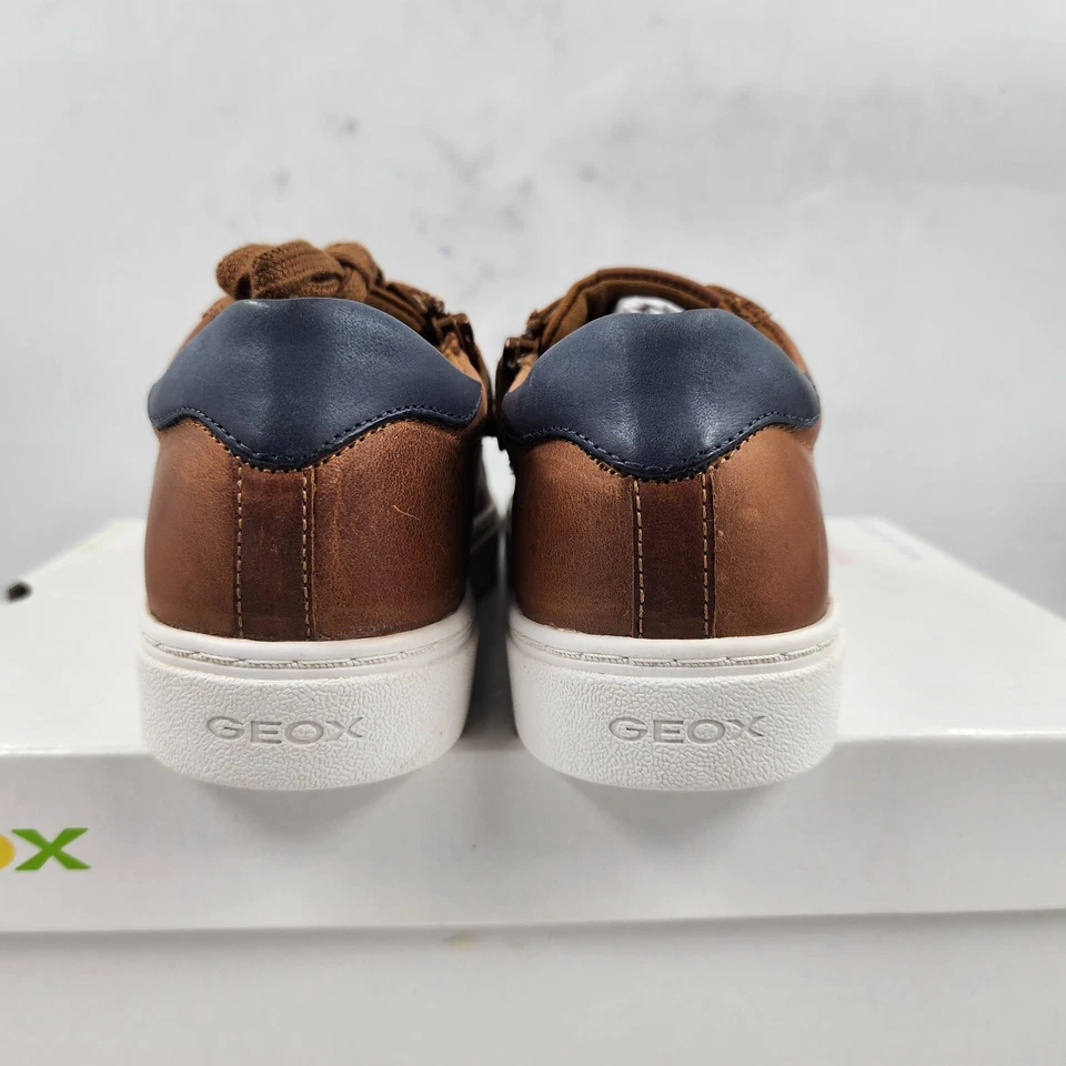 GEOX Nashik Garçon Low Cut Sneaker Boys 35 Cognac/Navy Lace And Zip Closure - Image 4 of 4