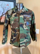 US Air Force 185 Air Refueling Wing Combat Coat Jacket Woodland Camo Small Reg