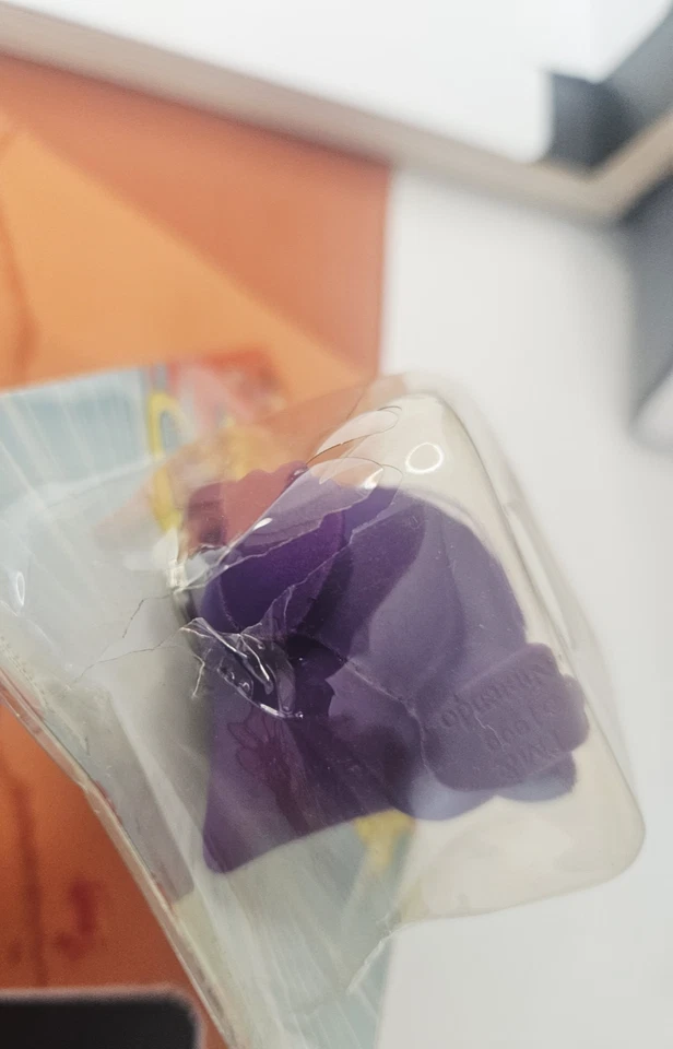 Pokemon GENGAR Licensed Squeezie Stress 2 inch Keychain 1999 (Read Desc) - image 2 of 4