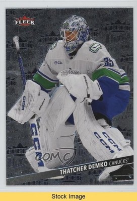 2025-26 Upper Deck Fleer Ultra Medallions Thatcher Demko #M-27 READ 4z8