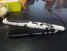 Revlon Straightener - 1 Inch Tested Working